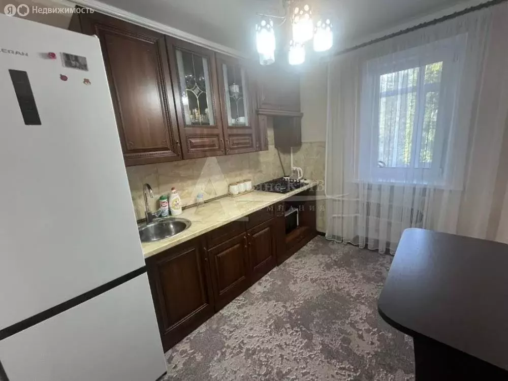 3-комнатная квартира: Зеленокумск, улица 50 лет Октября, 95А (62 м) - Фото 2