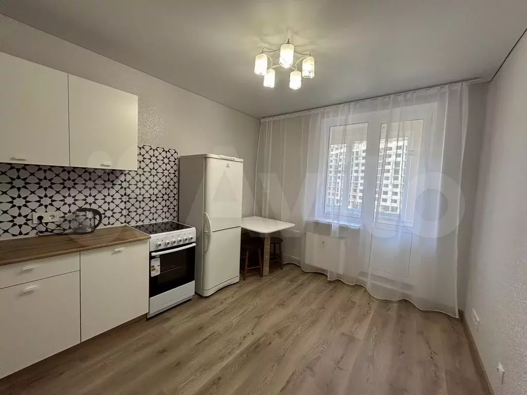 1-к. квартира, 35,8 м, 4/18 эт. - Фото 1