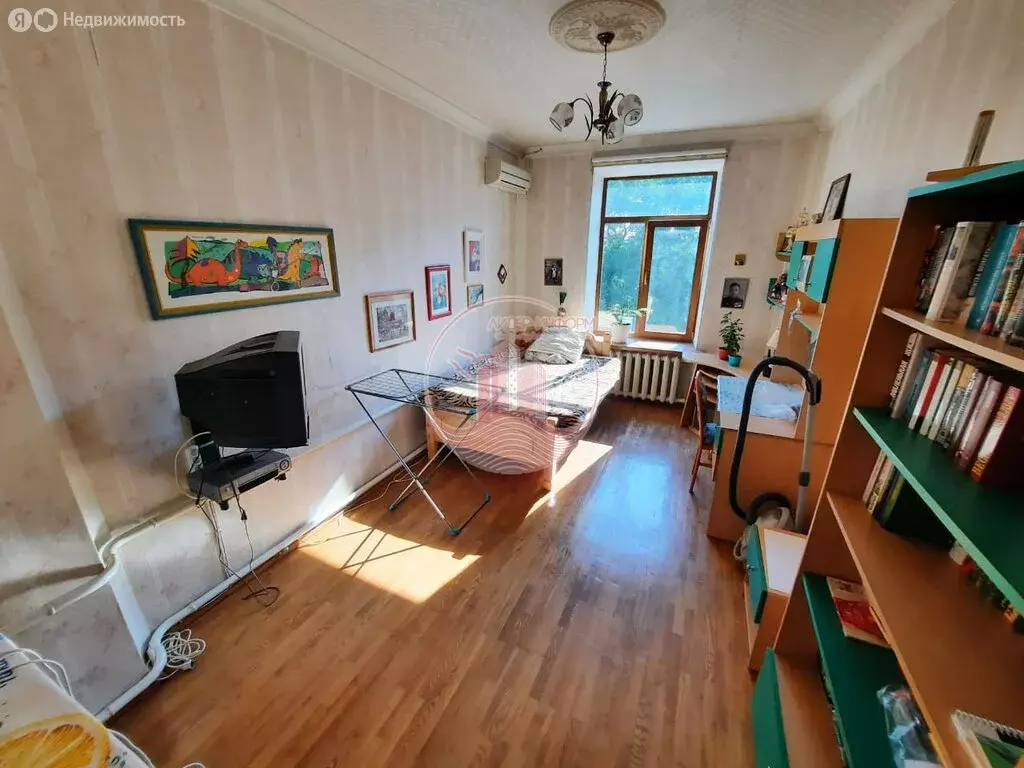 3-комнатная квартира: Евпатория, улица Фрунзе, 43 (81.6 м) - Фото 0
