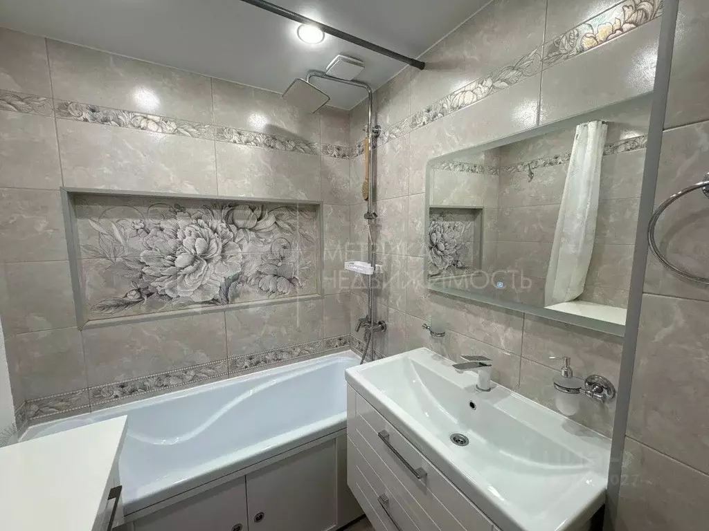 1-к кв. Тюменская область, Тюмень Широтная ул., 136к5 (44.8 м) - Фото 1