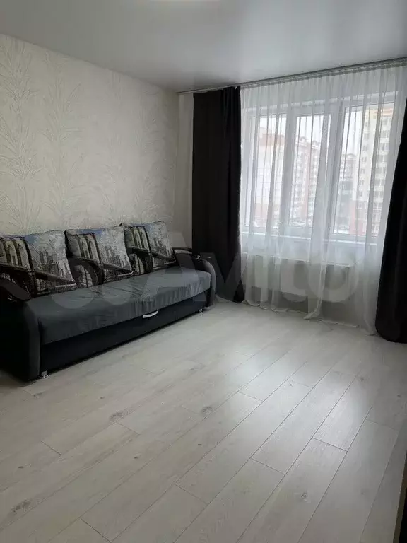 1-к. квартира, 49,3 м, 4/17 эт. - Фото 0