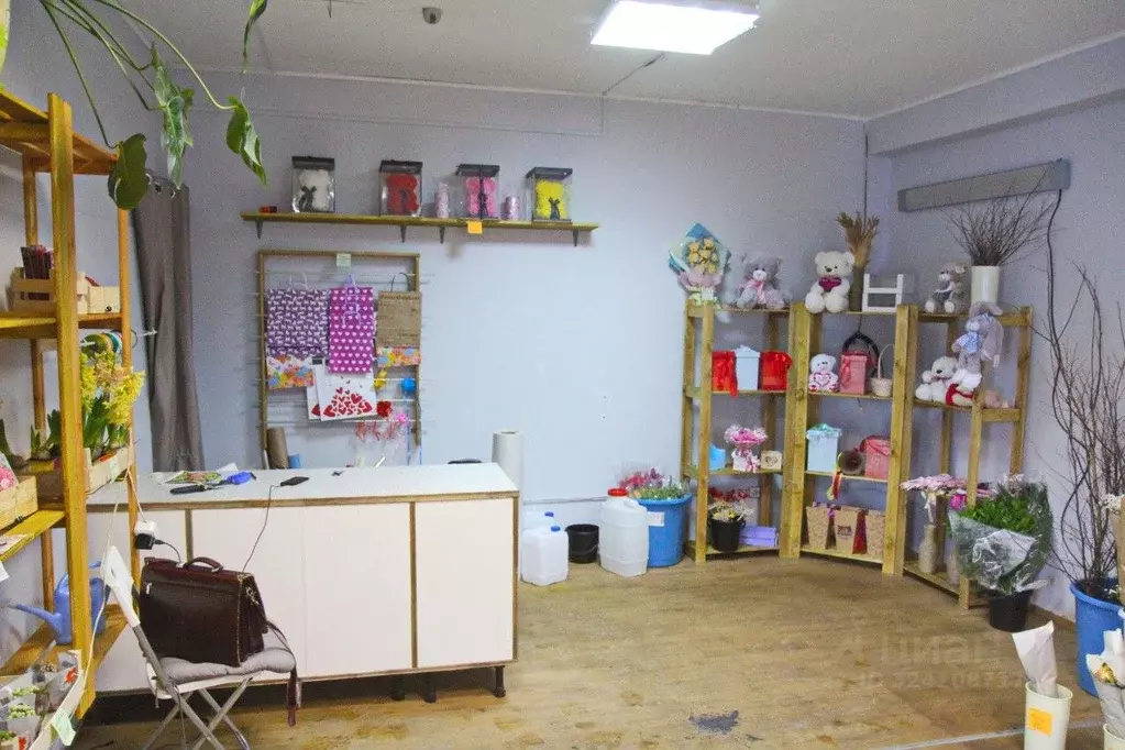 Торговая площадь в Свердловская область, Екатеринбург ул. Сулимова, 6Б ... - Фото 1