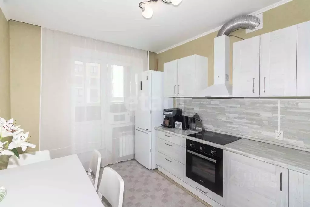 2-к кв. Тюменская область, Тюмень ул. Линейная, 21 (52.8 м) - Фото 1