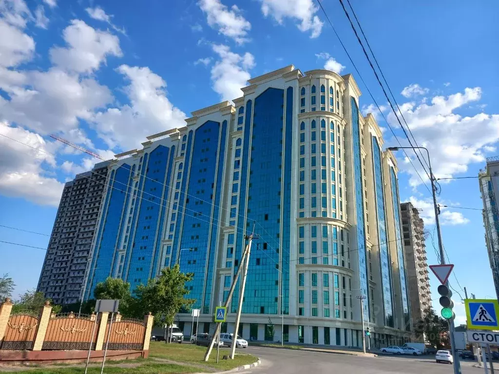3-к кв. Чеченская республика, Грозный ул. Асланбека Шерипова, 68А ... - Фото 0