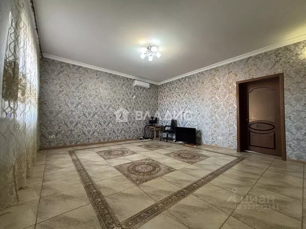 Дом в Белгородская область, Яковлевский муниципальный округ, с. ... - Фото 1