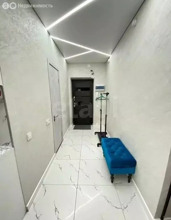Квартира-студия: Набережные Челны, улица Раскольникова, 18 (39 м) - Фото 1