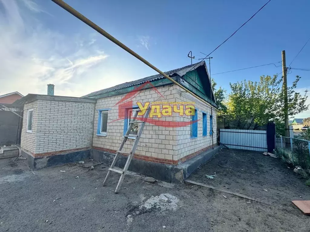 Дом в Оренбургская область, Орск пос. ОЗТП, ул. Панфиловцев, 21 (59 м) - Фото 1