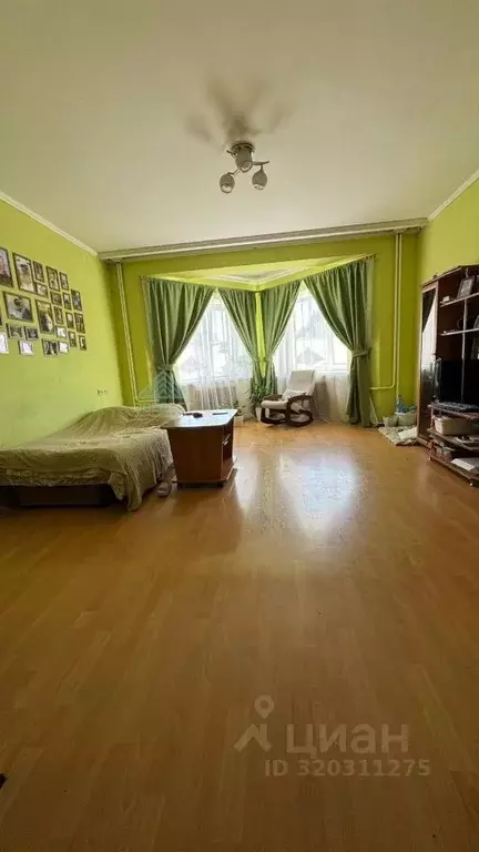 2-к кв. Хакасия, Абакан ул. Бограда, 118 (68.4 м) - Фото 1