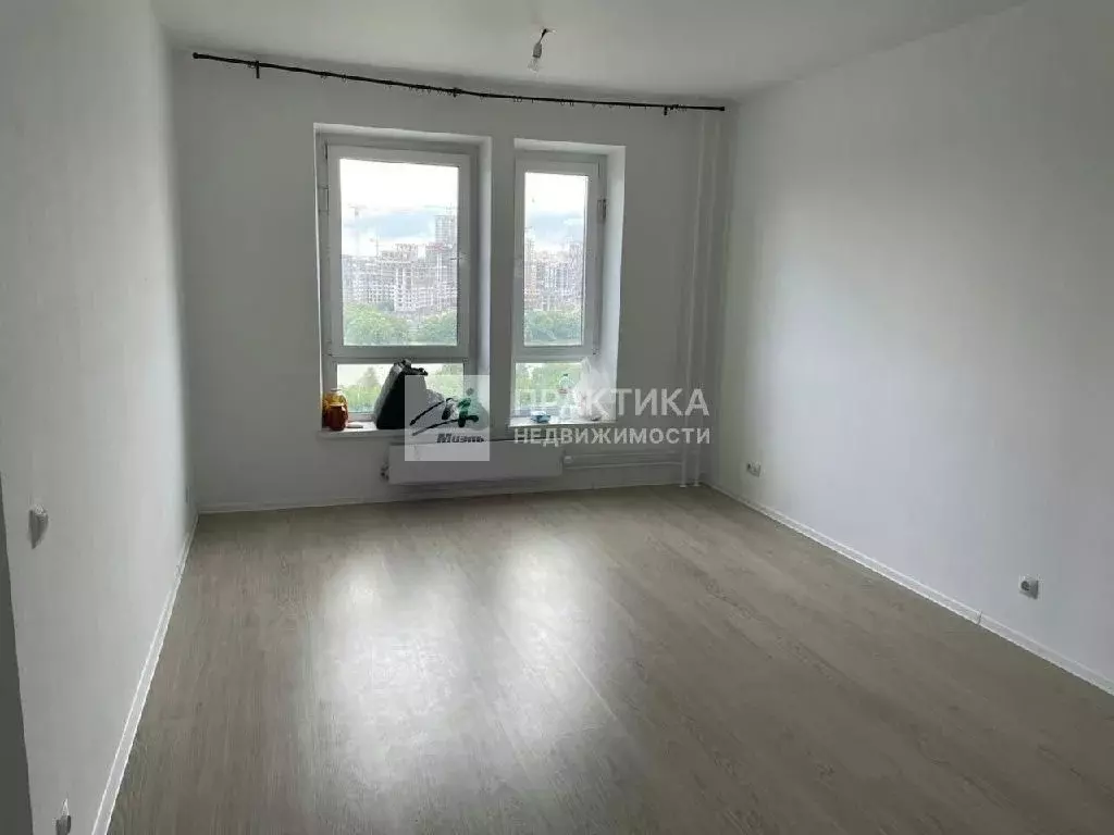 Продается 3-комнатная квартира - Фото 2