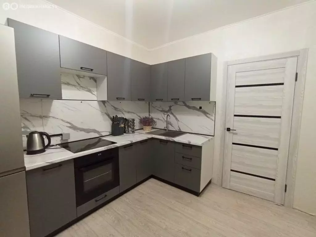 2-комнатная квартира: Челябинск, проспект Победы, 311 (52 м) - Фото 2