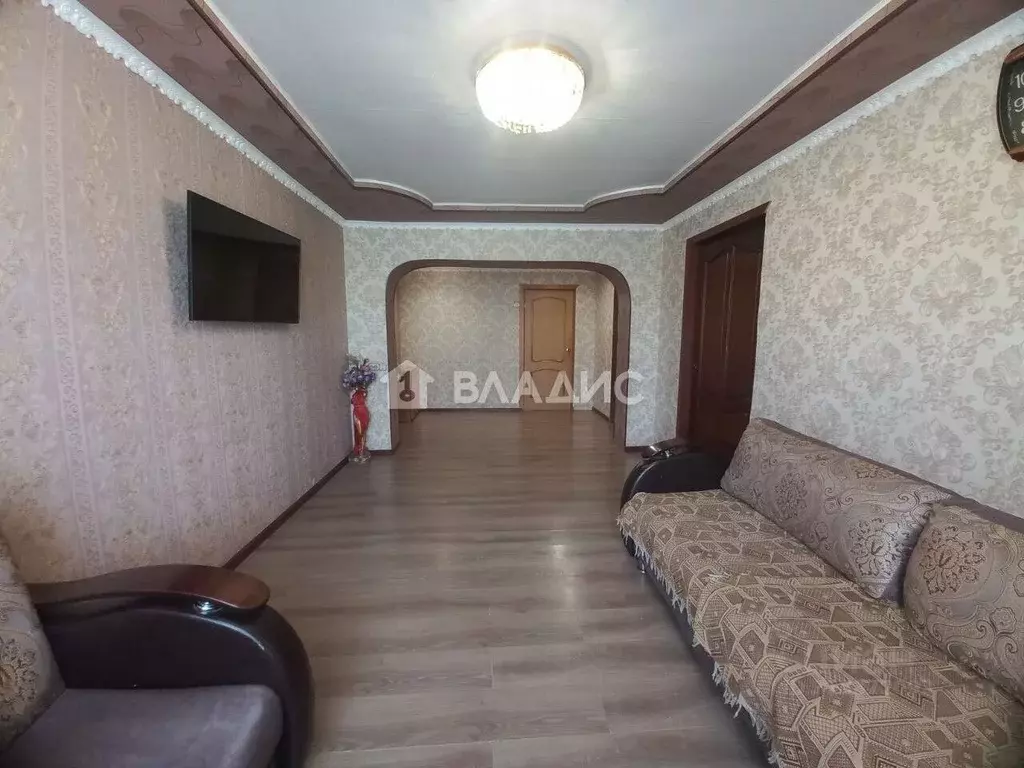Дом в Ивановская область, Приволжск Кооперативный пер., 2 (100 м) - Фото 1