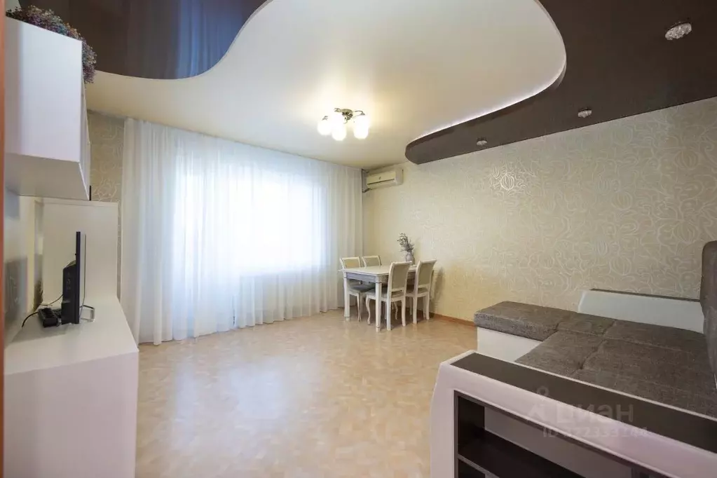 3-к кв. Амурская область, Благовещенск Тополиная ул., 51/1 (72.8 м) - Фото 1