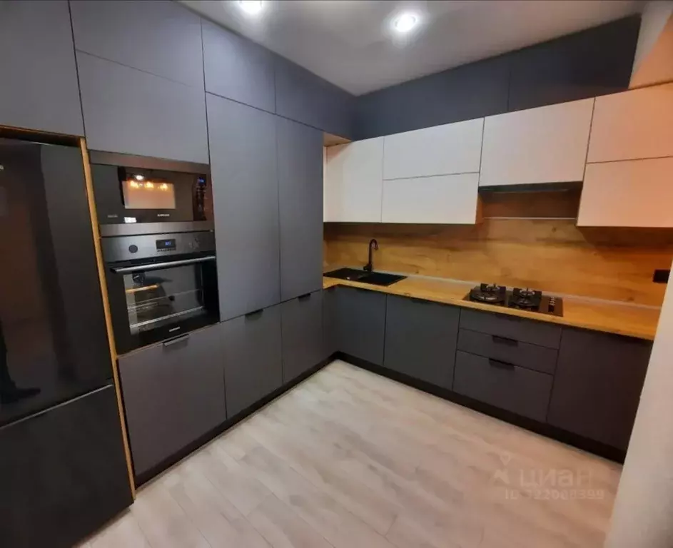 2-к кв. Ставропольский край, Ставрополь ул. Чехова, 67 (97.0 м) - Фото 1