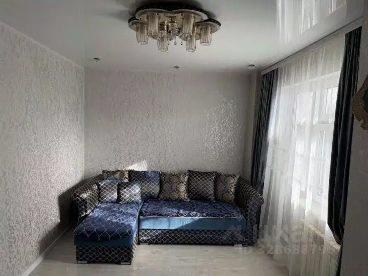 2-к кв. Саха (Якутия), Якутск ул. Жорницкого, 7/32 (55.0 м) - Фото 1