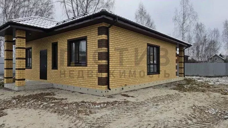 Дом в Тюменская область, Тюмень Медик СНТ, ул. Березовая (107 м) - Фото 1