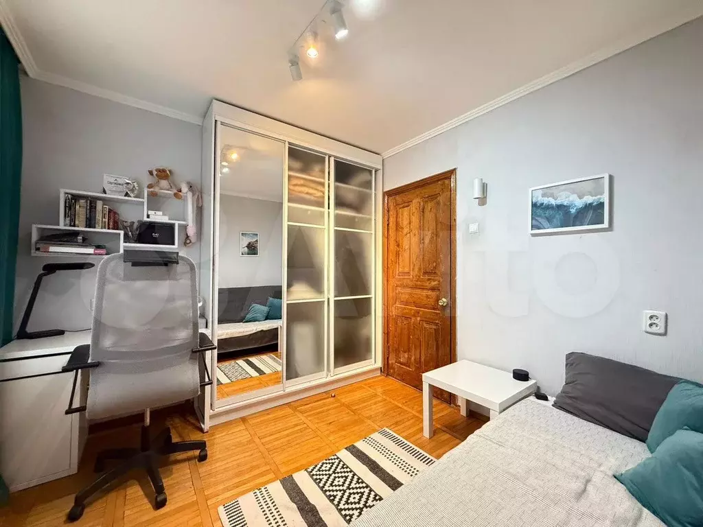 3-к. квартира, 90 м, 5/5 эт. - Фото 1