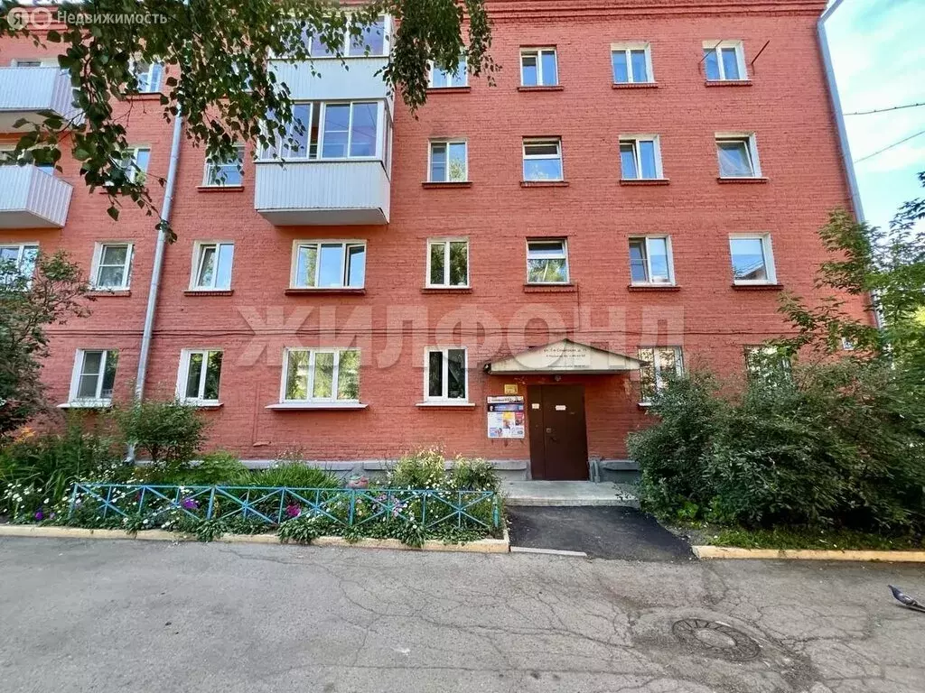 2-комнатная квартира: Иркутск, Советская улица, 71 (44.1 м) - Фото 0