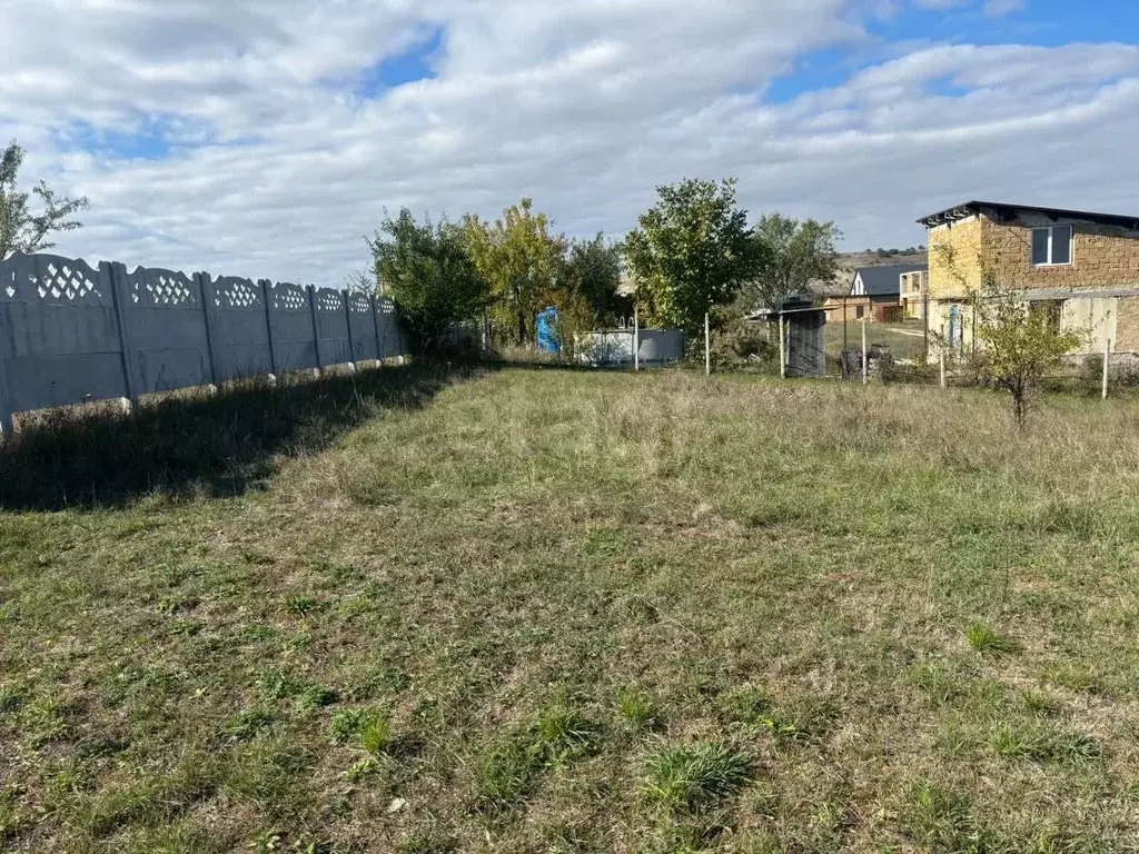 Участок в Крым, Симферопольский район, Чистенское с/пос, Родничок СПК ... - Фото 1