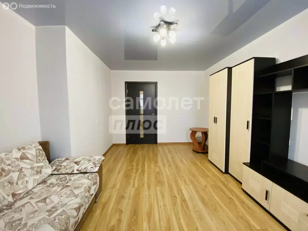 1-комнатная квартира: Киров, улица Ленина, 184к5 (35 м) - Фото 1