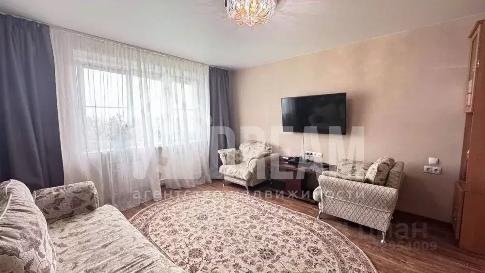 3-к кв. Волгоградская область, Волгоград ул. Маршала Еременко, 68 ... - Фото 2