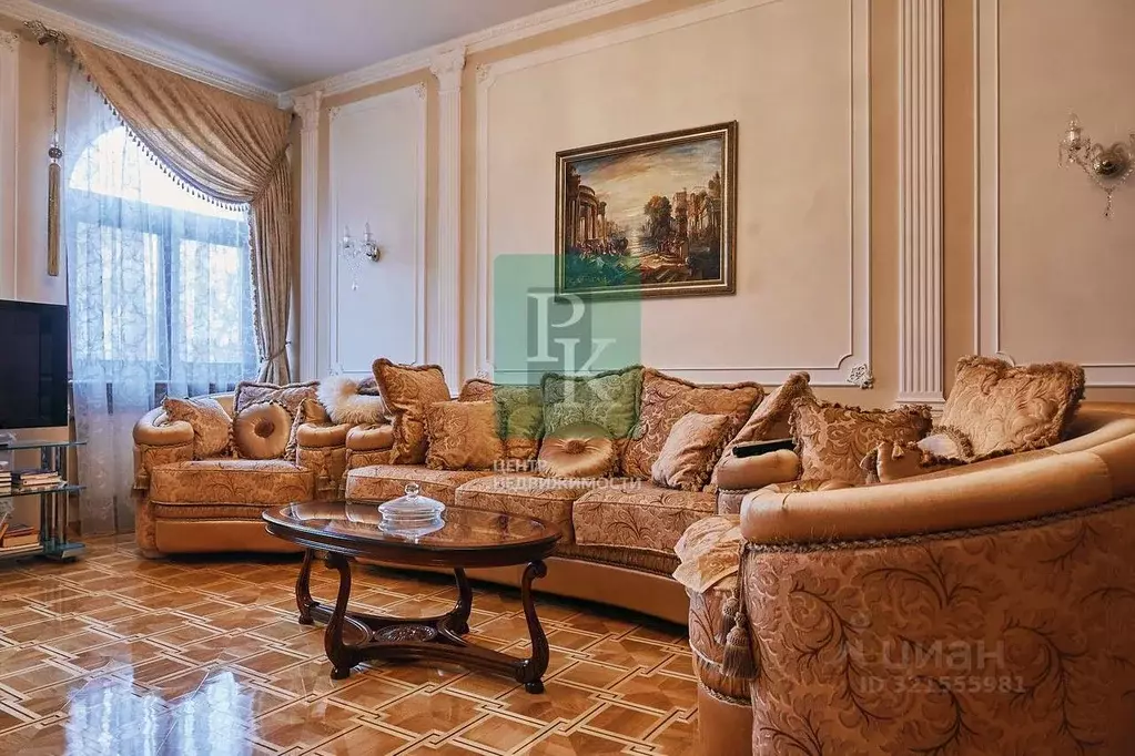 5-к кв. Севастополь ул. Большая Морская, 22 (156.8 м) - Фото 1