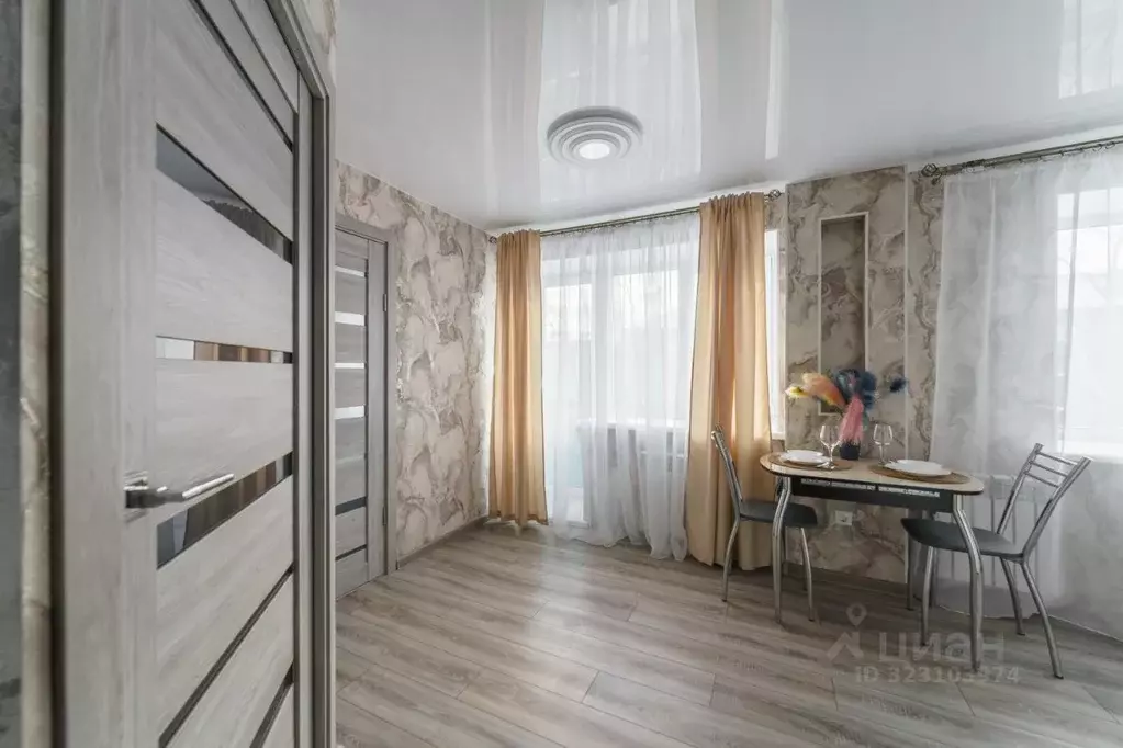 2-к кв. Вологодская область, Череповец ул. Бардина, 15 (45.0 м) - Фото 2