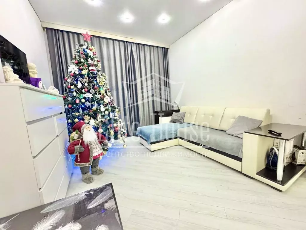 3-к кв. Калужская область, Калуга Высокая ул., 2А (77.13 м) - Фото 2