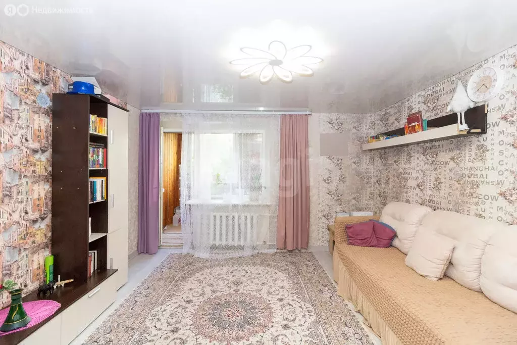 2-комнатная квартира: Тюмень, улица Федюнинского, 19 (64.2 м) - Фото 2