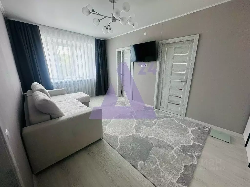 3-к кв. Алтай, Горно-Алтайск Коммунистический просп., 164 (58.6 м) - Фото 1
