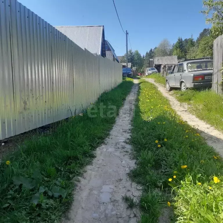 Участок в Пермский край, Добрянский муниципальный округ, Полазна рп, ... - Фото 0