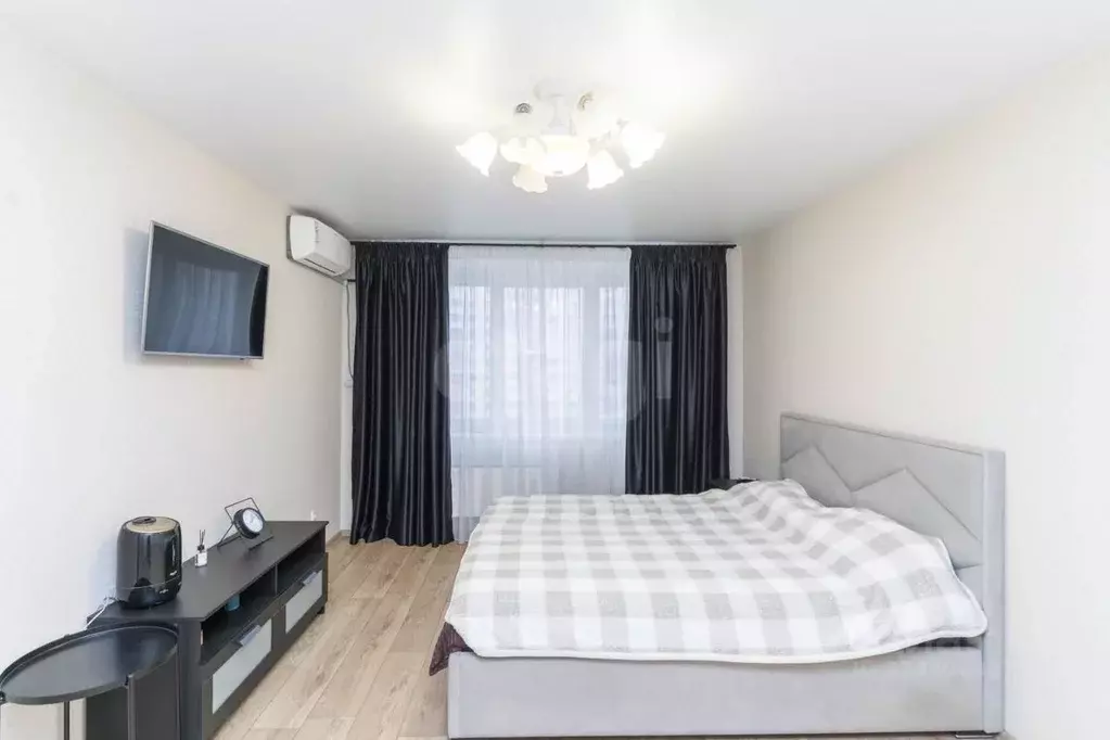 2-к кв. Тюменская область, Тюмень ул. Федюнинского, 54 (59.0 м) - Фото 2