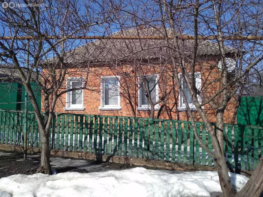 Дом в городское поселение Пролетарский, рабочий посёлок Пролетарский, ... - Фото 1