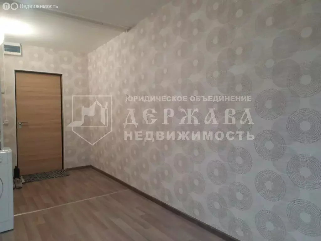 Квартира-студия: Кемерово, проспект Ленина, 135Б (17 м) - Фото 0