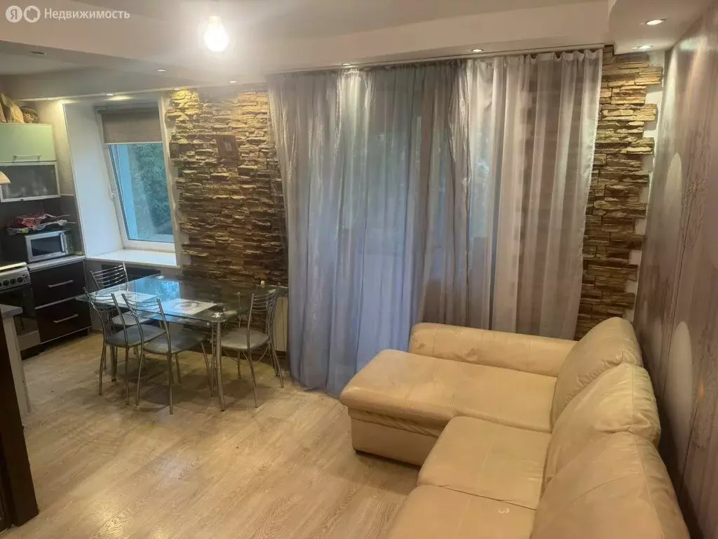 2-комнатная квартира: Иркутск, улица Сибирских Партизан, 6 (43.9 м) - Фото 0