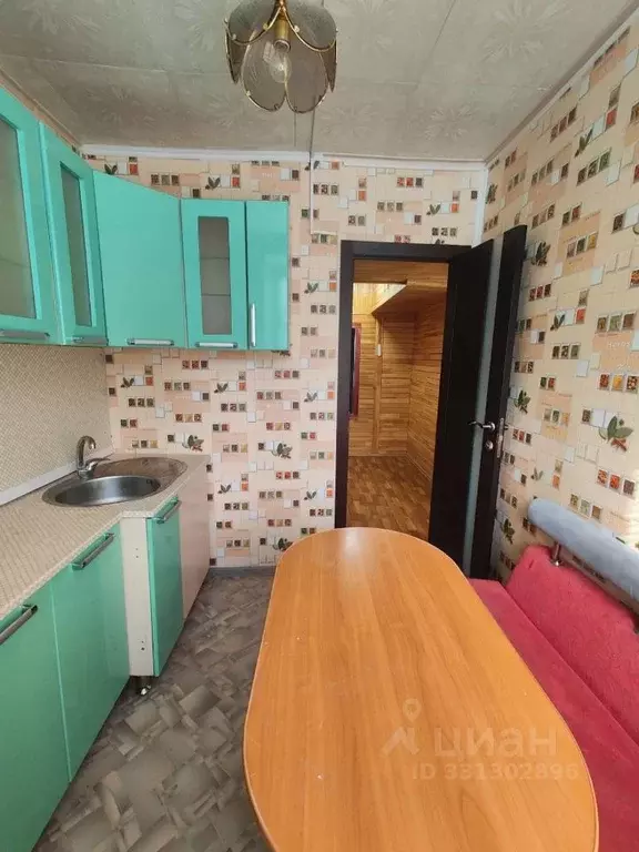 1-к кв. Ленинградская область, Кириши просп. Ленина, 8 (31.8 м) - Фото 1