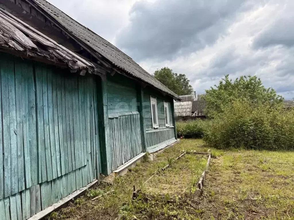 Дом в Смоленская область, Демидовский муниципальный округ, д. ... - Фото 1