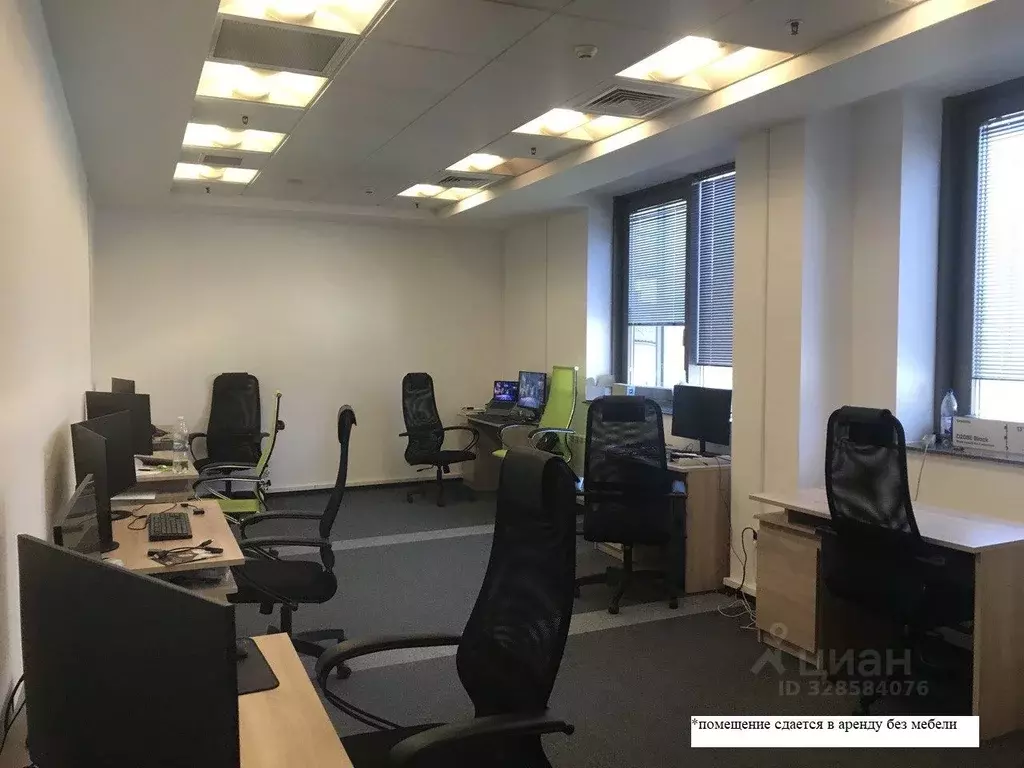 Помещение свободного назначения в Татарстан, Казань Петербургская ул., ... - Фото 2