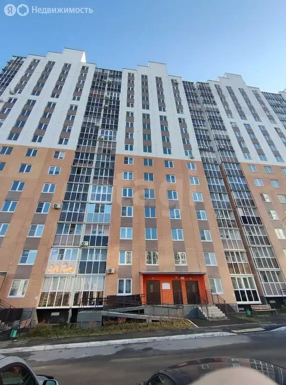 3-комнатная квартира: Чебоксары, улица Сергея Бутякова, 10 (76.8 м) - Фото 2