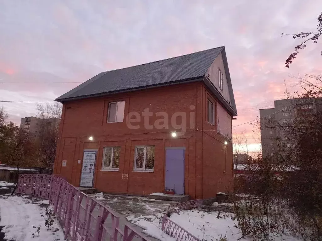 Помещение свободного назначения в Тюменская область, Тюмень ул. 30 лет ... - Фото 0