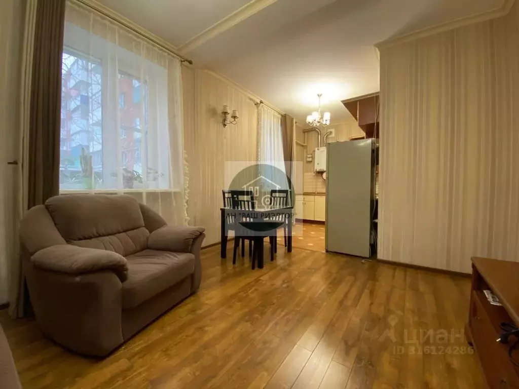 3-к кв. Саратовская область, Вольск Народная ул., 176/1 (75.8 м) - Фото 2