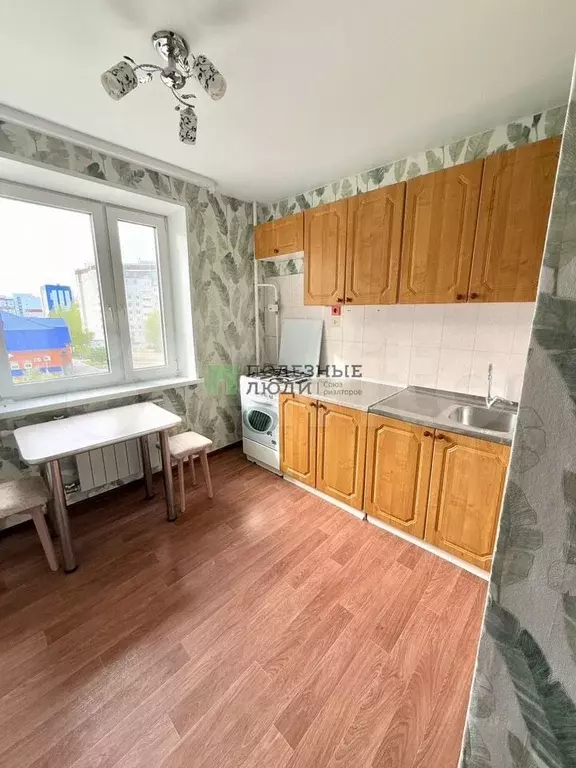 1-к. квартира, 32,6 м, 4/9 эт. - Фото 0