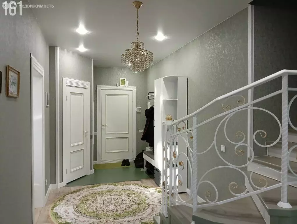 Дом в Тукаевский район, деревня Азьмушкино (187 м) - Фото 1