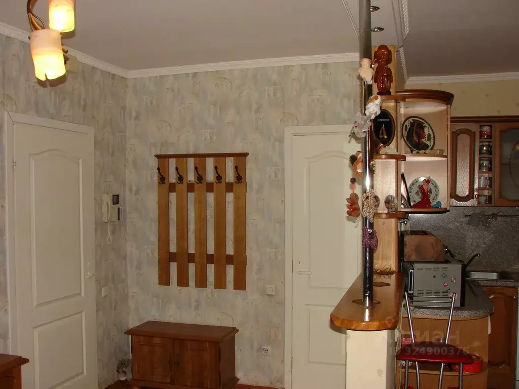 3-к кв. Псковская область, Псков Западная ул., 26 (107.9 м) - Фото 1