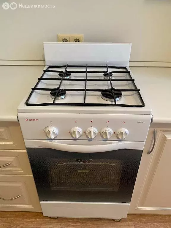 1-комнатная квартира: посёлок городского типа Стройкерамика, улица ... - Фото 2