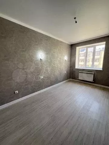 1-к. квартира, 40,5 м, 4/4 эт. - Фото 0