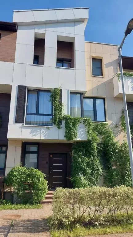 Таунхаус в Московская область, Химки Клязьма-Старбеево мкр, ... - Фото 1