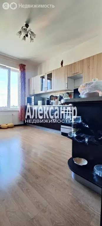 2-комнатная квартира: Мурино, улица Шувалова, 7 (58 м) - Фото 2
