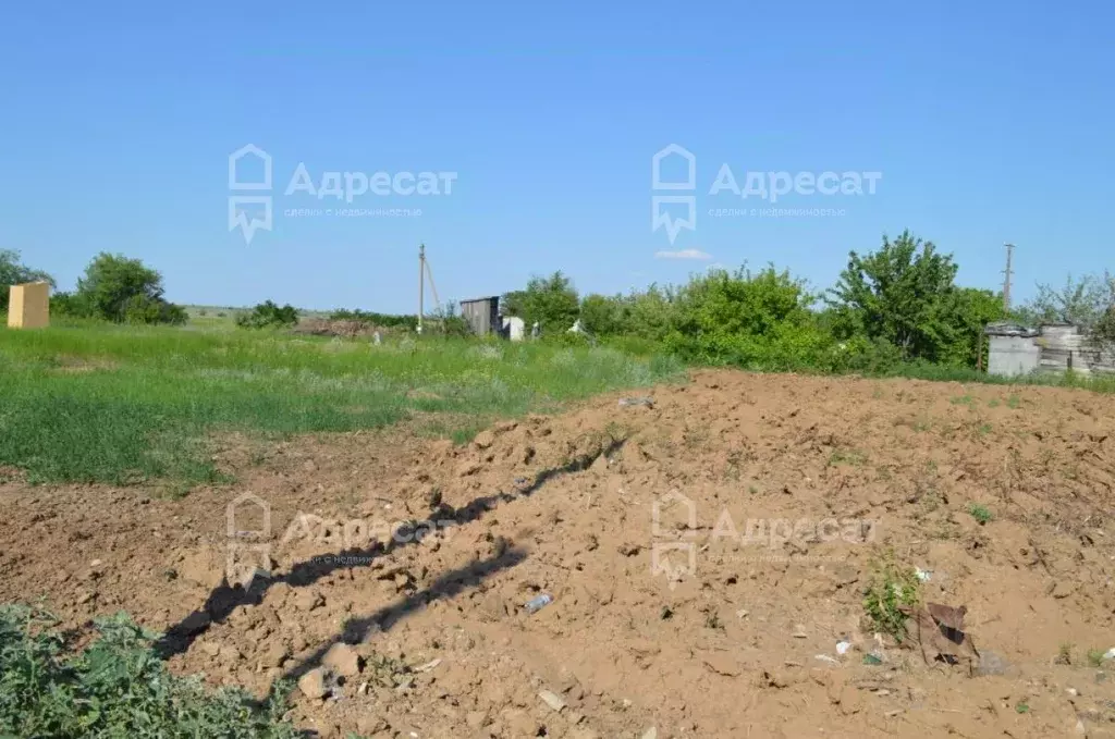 Участок в Волгоградская область, Волгоград Осень СНТ,  (7.0 сот.) - Фото 1