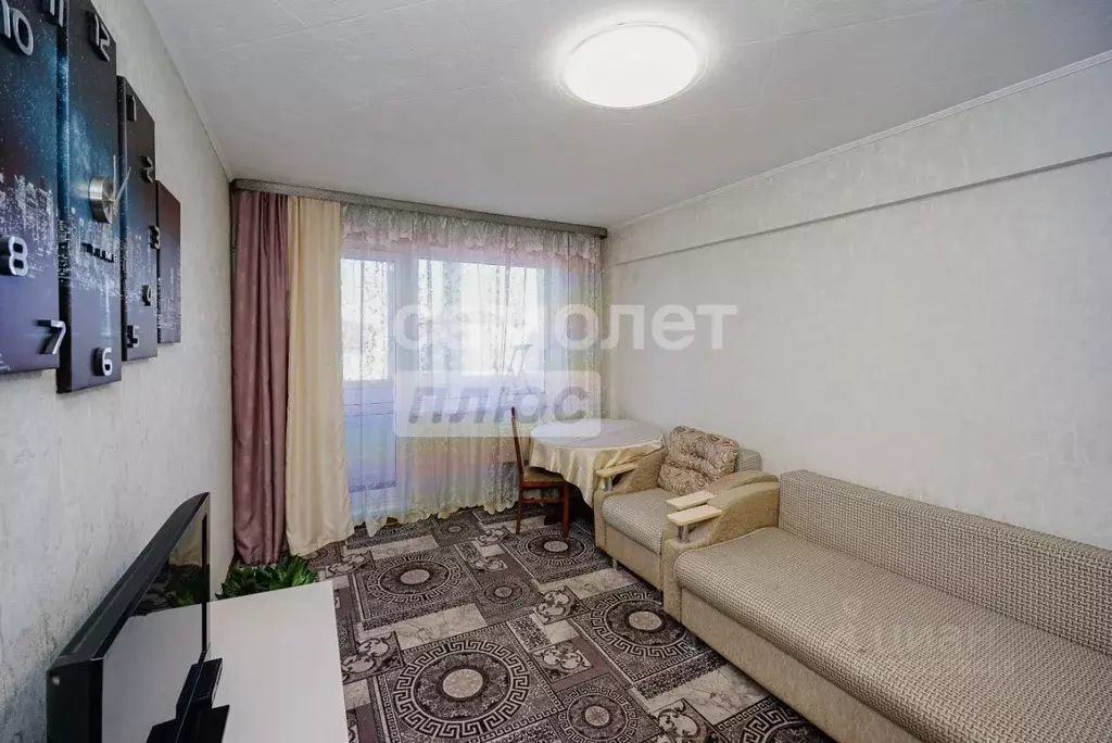 2-к кв. Омская область, Омск ул. 1-я Железнодорожная, 18 (44.9 м) - Фото 1