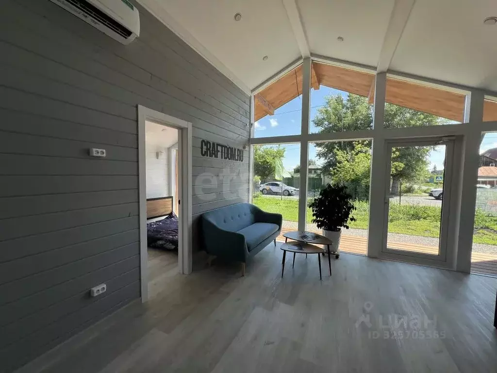 Дом в Тюменская область, Тюмень Южная ул. (52 м) - Фото 1